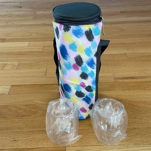 Wine tote and two glasses NWOT